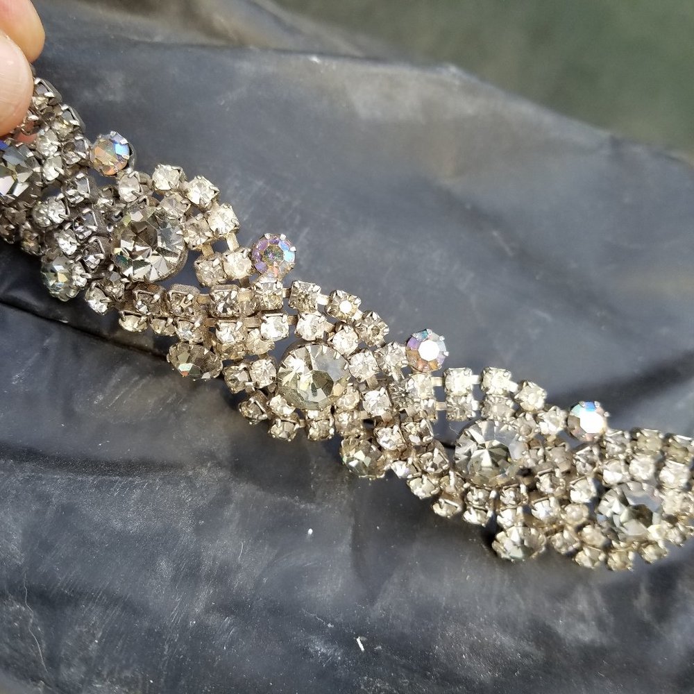 Vintage Necklace & Earring Set - Picture 6 of 10